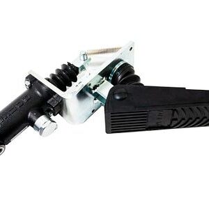 MASTER CYLINDER