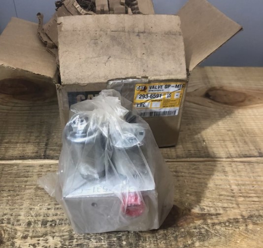 Caterpillar 293-6591 Valve Group - Image 7