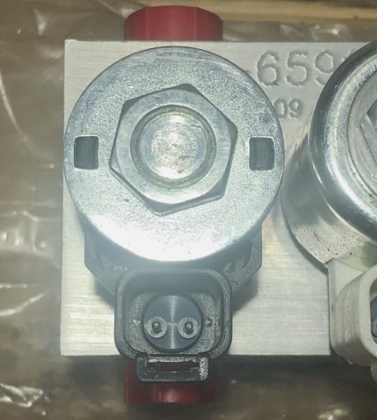 Caterpillar 293-6591 Valve Group - Image 4